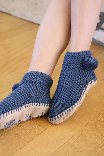 Snowflake Hand Knitted Slip On