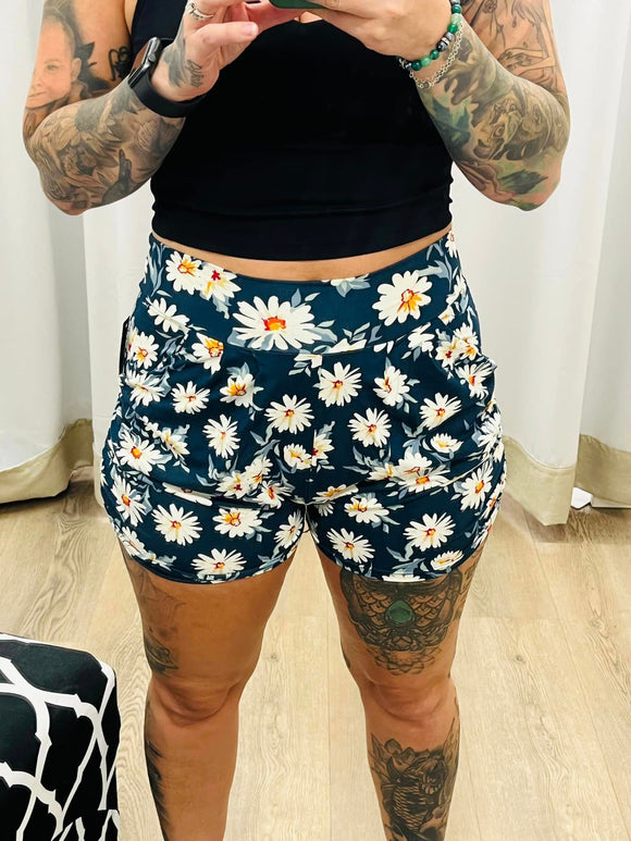Oppsi Daisy Shorts