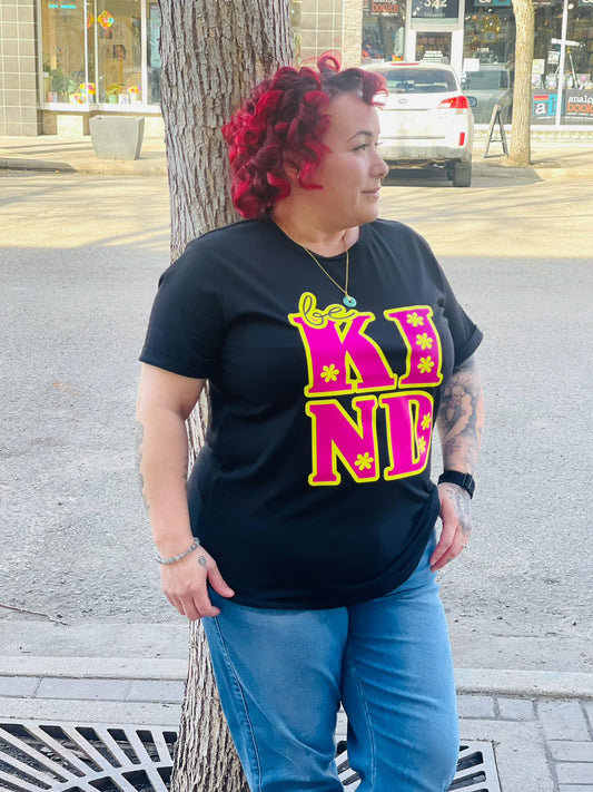 Curvy Be Kind Shirt in Pink